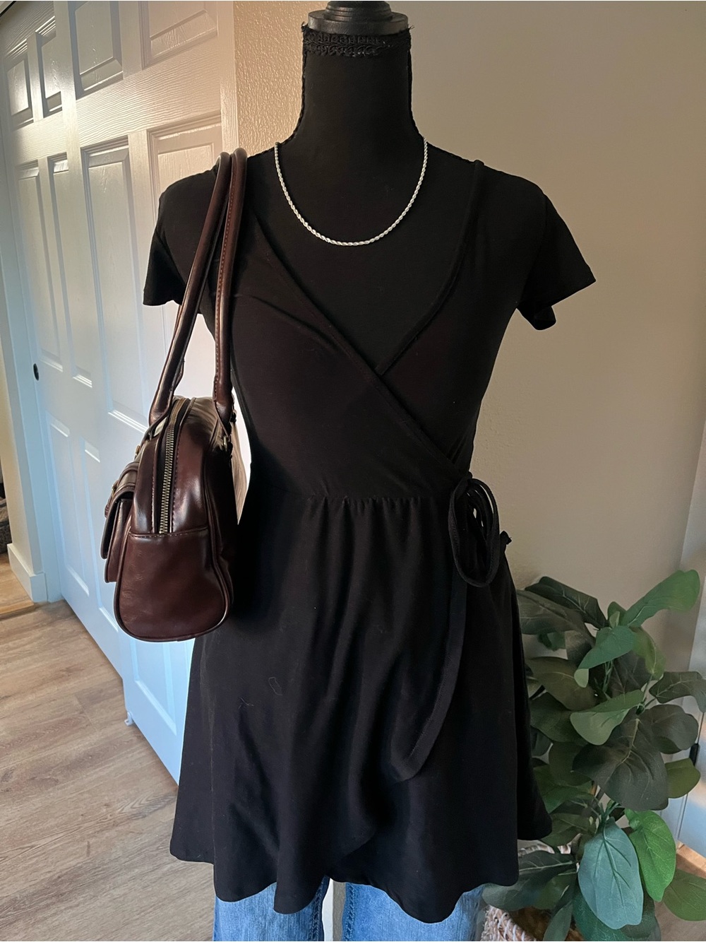Planet Gold Black Wrap Tunic Top Size XS